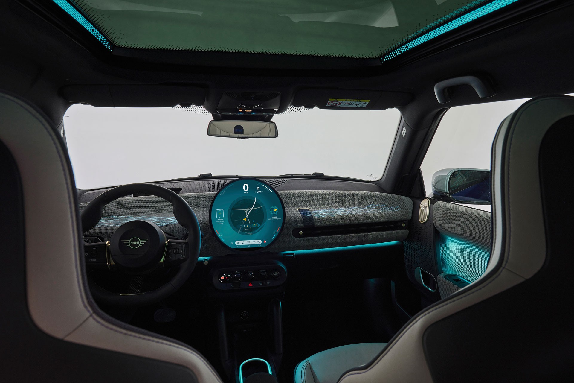 Electromovilidad MINI - diseño - oled